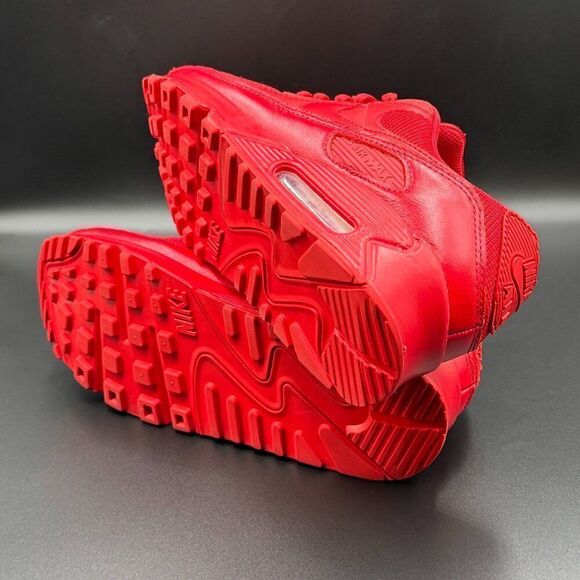 Nike Air Max 90 'Triple Red' - Picture 9 of 12